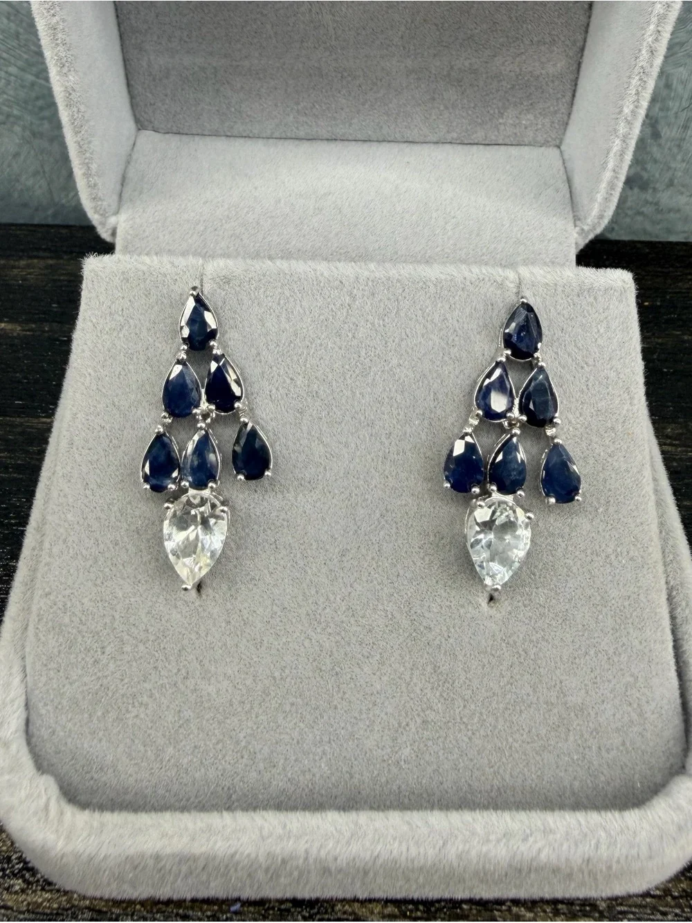 Stunning Natural 3CT Blue Sapphire & Topaz Dangle earrings 925 Sterling Silver